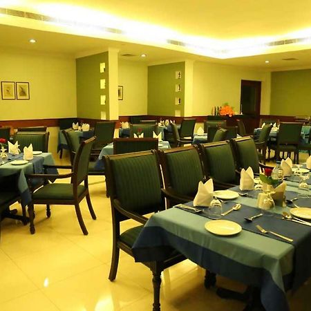 Kallada Hotels Thrissur Exterior foto
